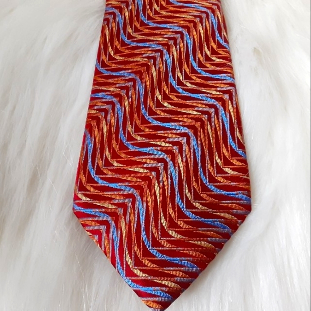 Jhane Barnes Flash Wave Illusion Silk Tie American Designer